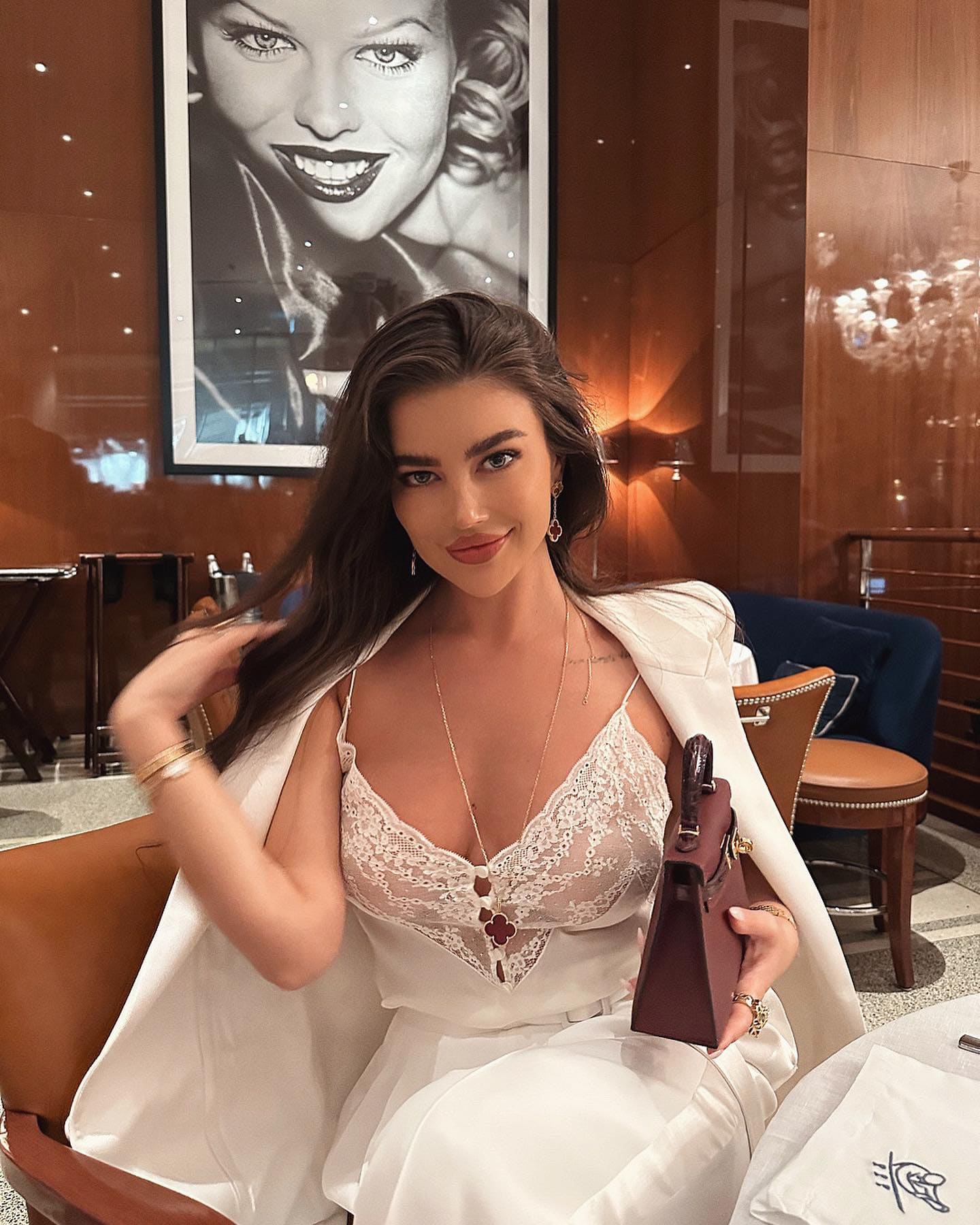 Aruzhan — photo 1