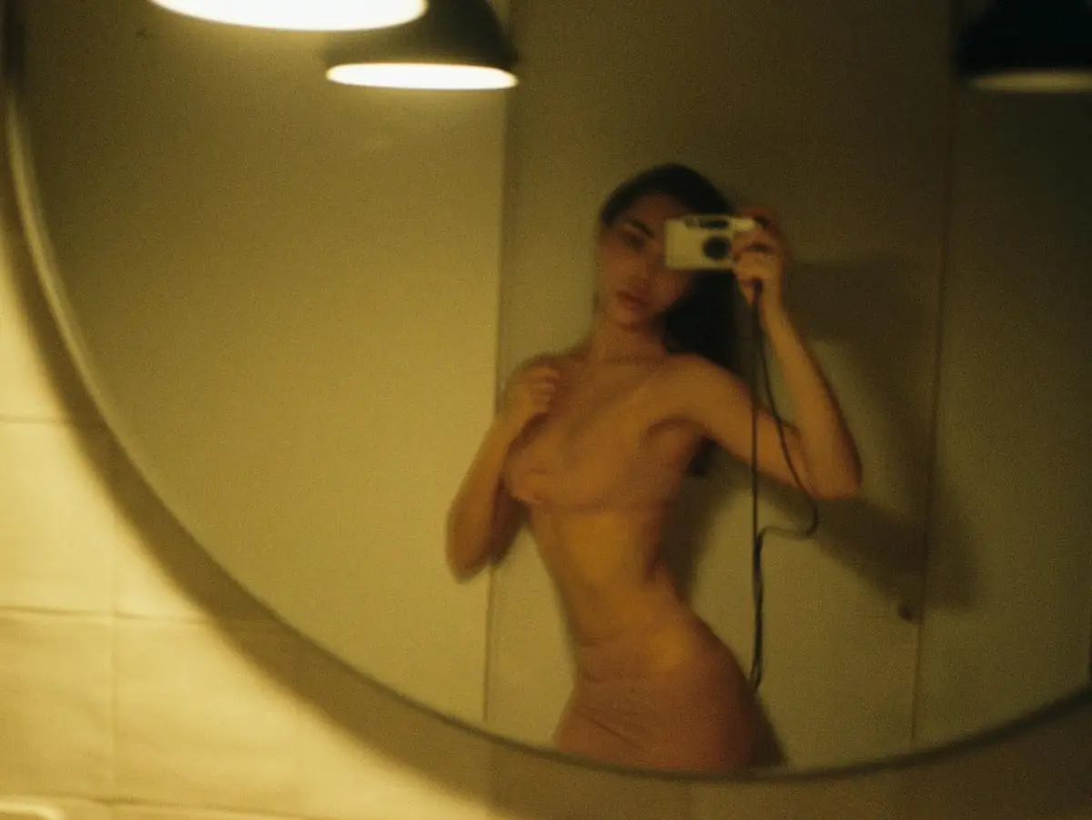 阿德利娜 香港的应召女郎