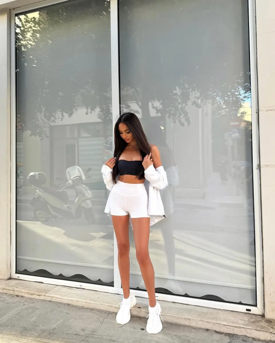 艾格瑞姆 香港的应召女郎