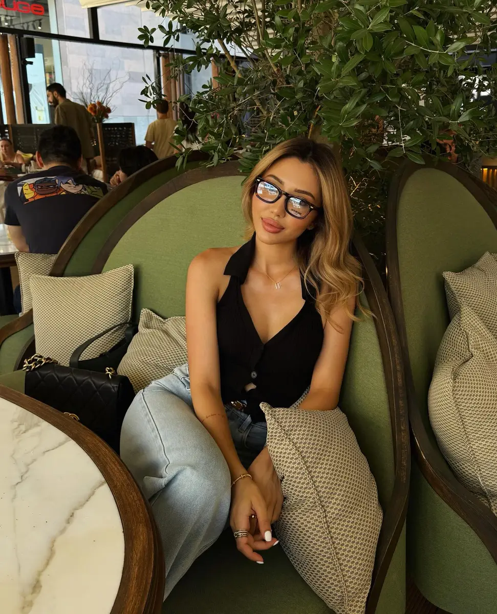 阿克波塔 香港的应召女郎