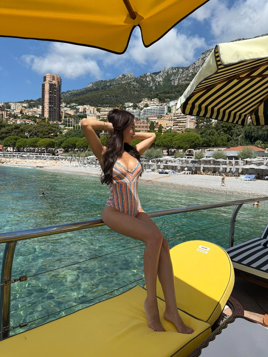 阿克尔克 香港的应召女郎