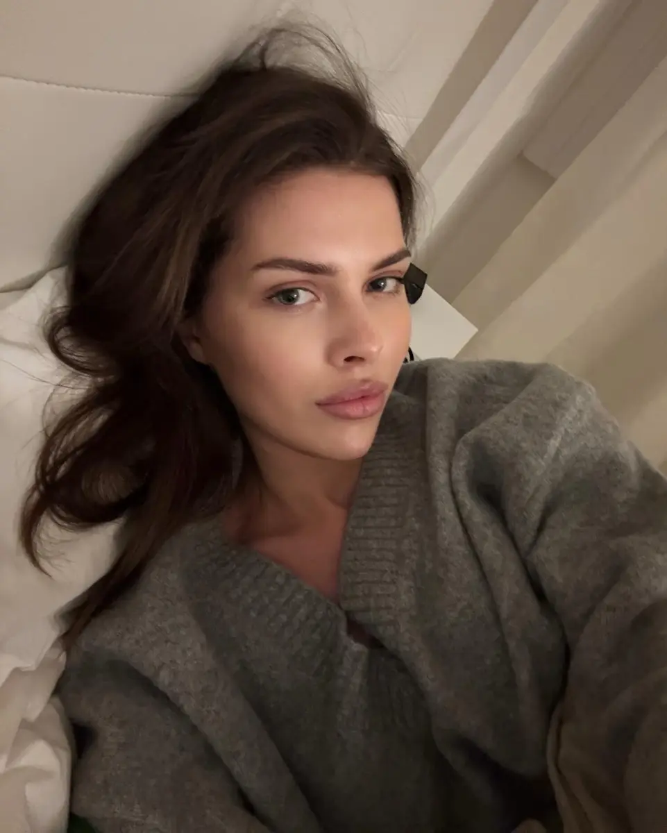 阿丽娜 香港的应召女郎