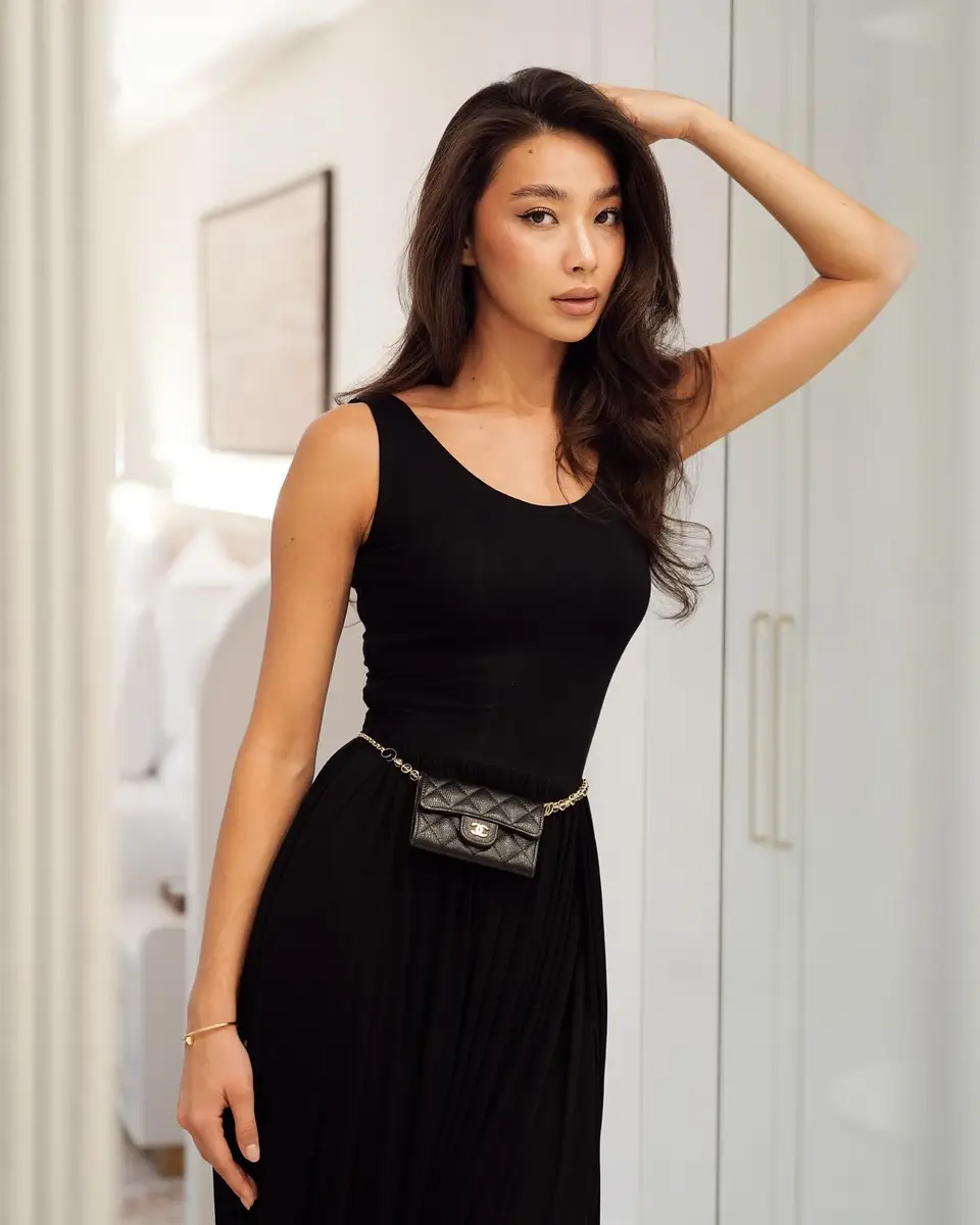 阿尔马古尔 香港的应召女郎