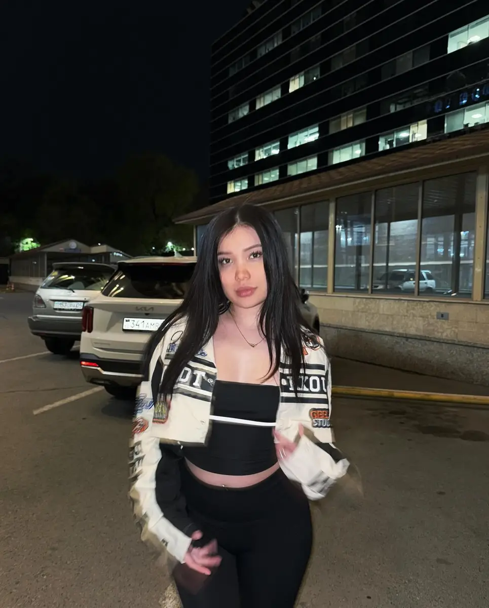 阿尔特奈 香港的应召女郎