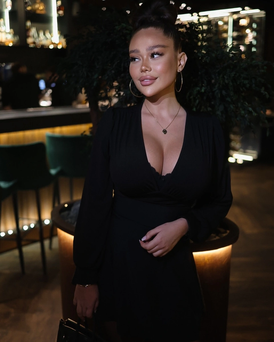 阿里 香港的应召女郎