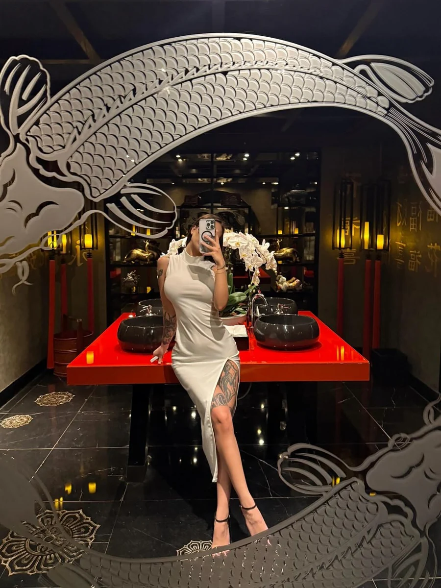 阿丽娜 香港的应召女郎