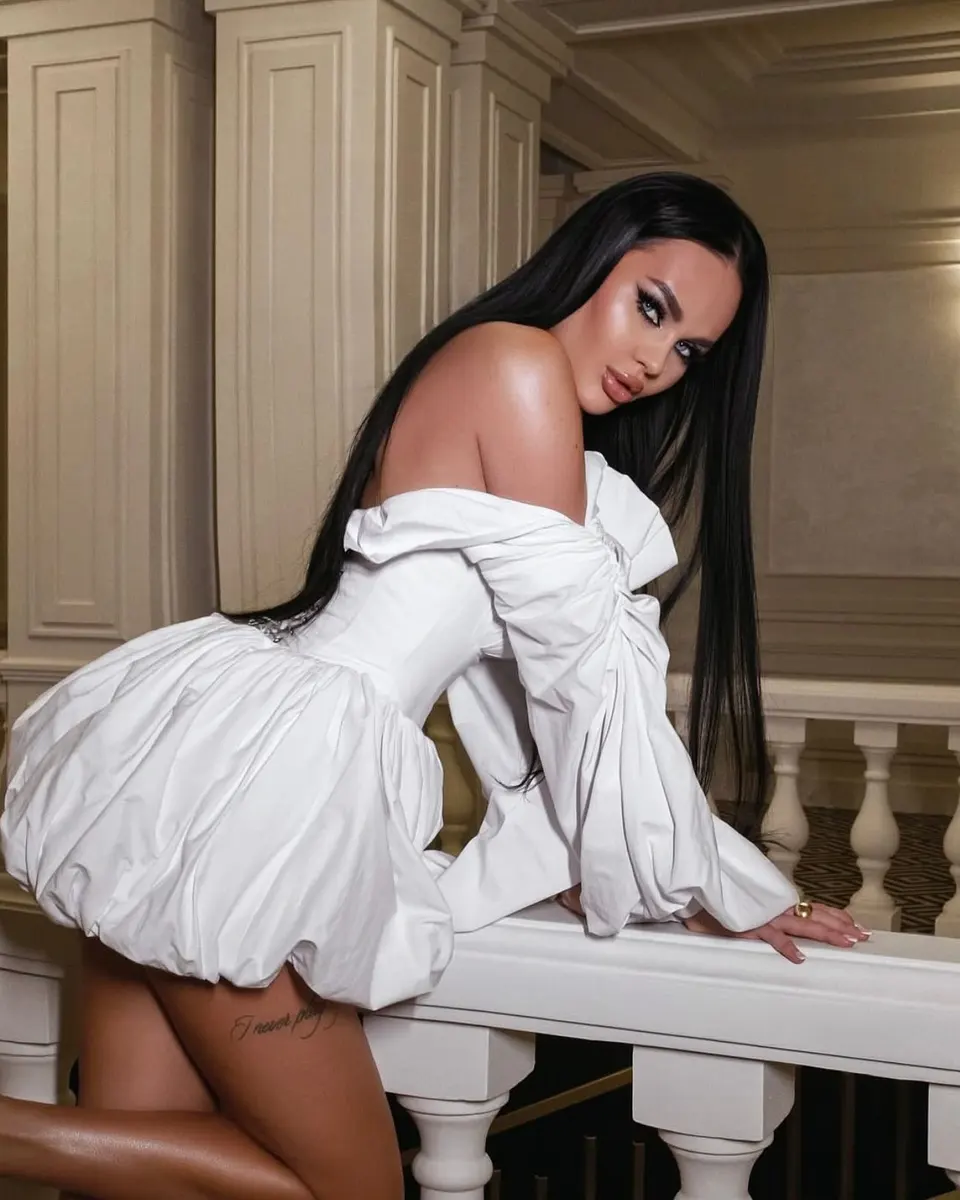 阿丽娜 香港的应召女郎