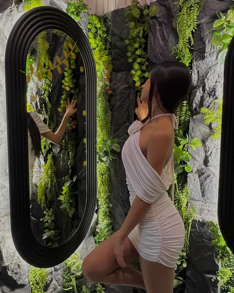 阿塞尔 香港的应召女郎