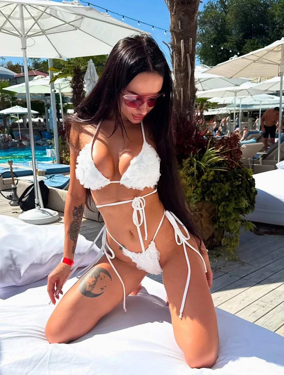 阿瓦 香港的应召女郎