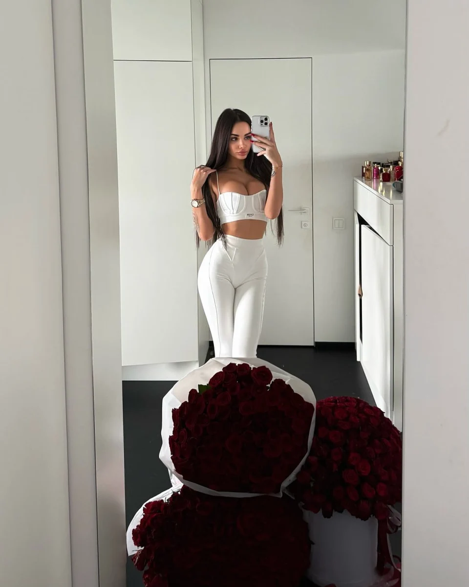 阿瓦 香港的应召女郎