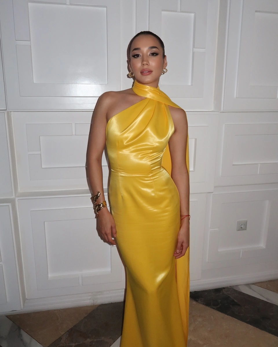 巴彦 香港的应召女郎