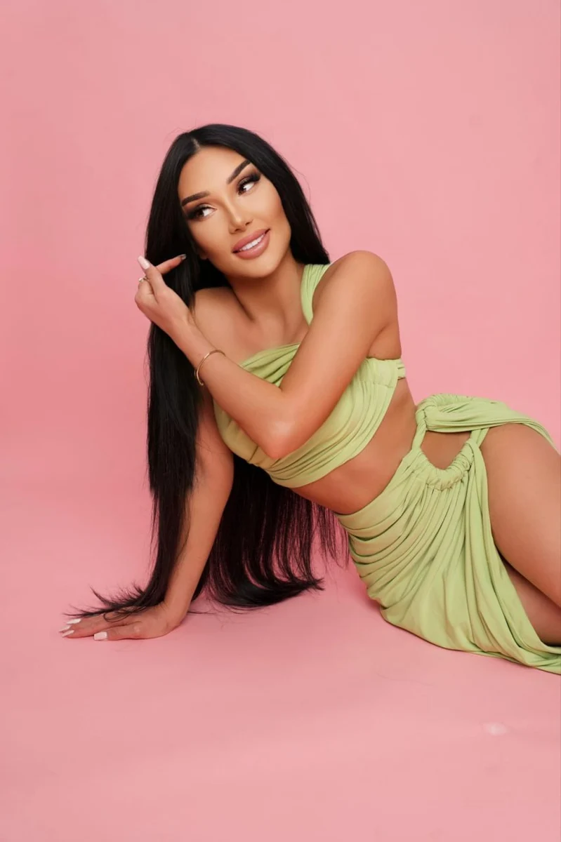 卡米拉 香港的应召女郎