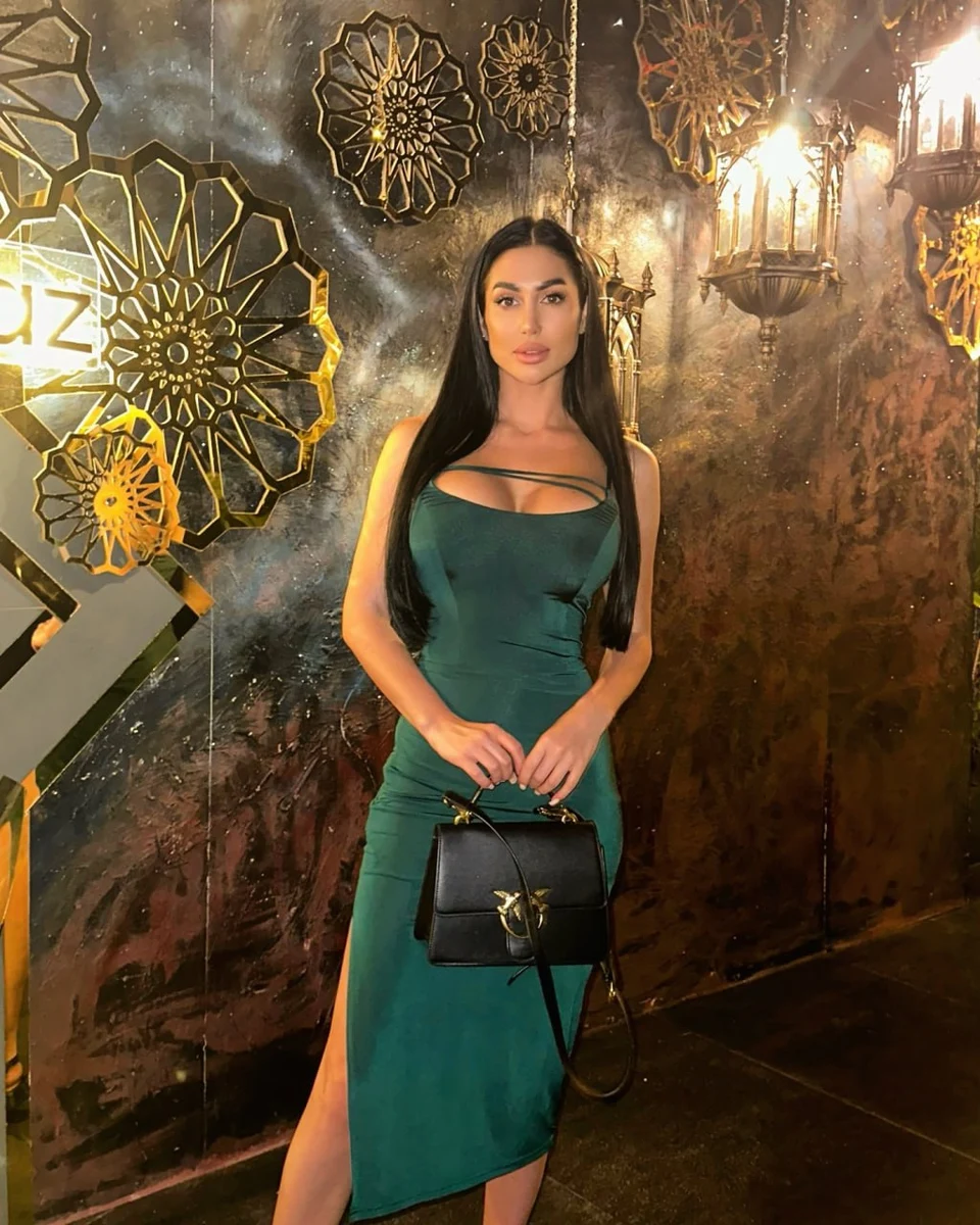 卡米拉 香港的应召女郎