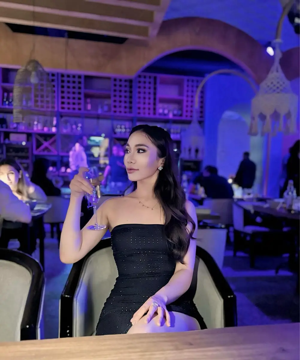 卡米拉 香港的应召女郎