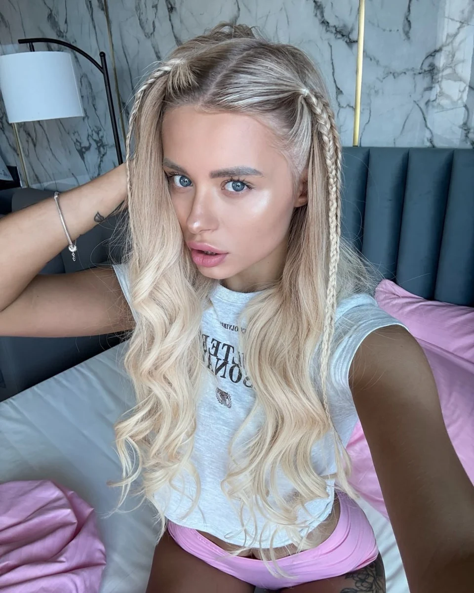 克拉丽莎 香港的应召女郎