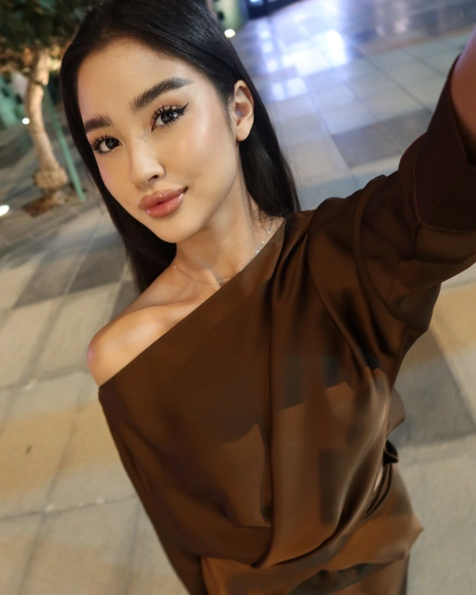 达内尔 香港的应召女郎