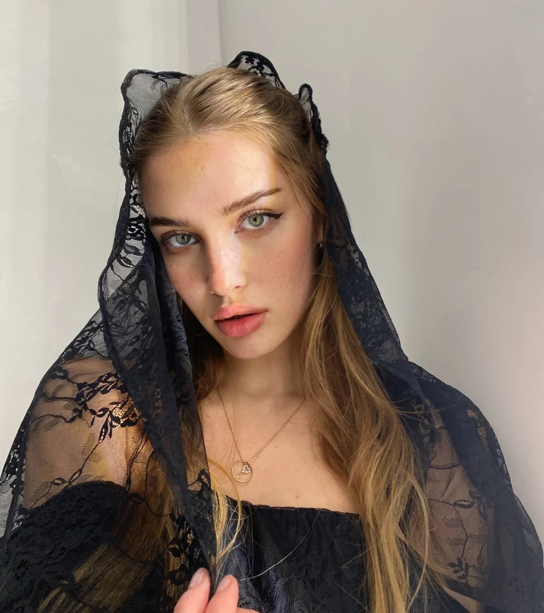 埃斯梅拉达 香港的应召女郎