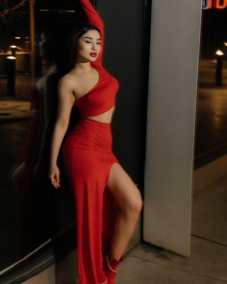 尤金妮亚 香港的应召女郎