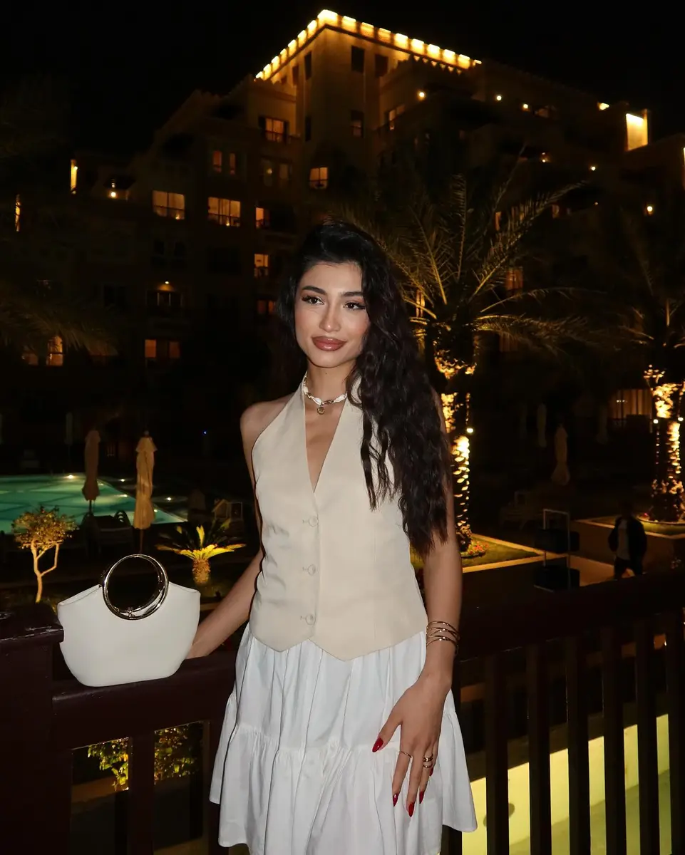 法里扎 香港的应召女郎