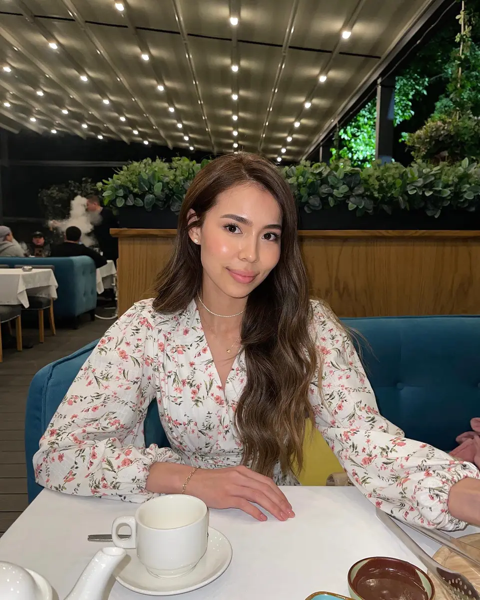 古尔纳拉 香港的应召女郎