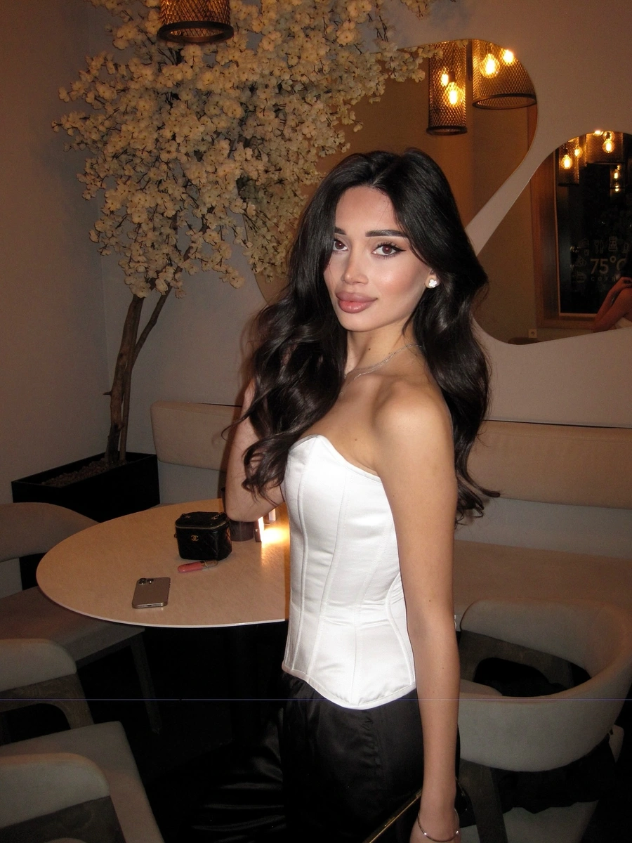 古尔济别克 香港的应召女郎