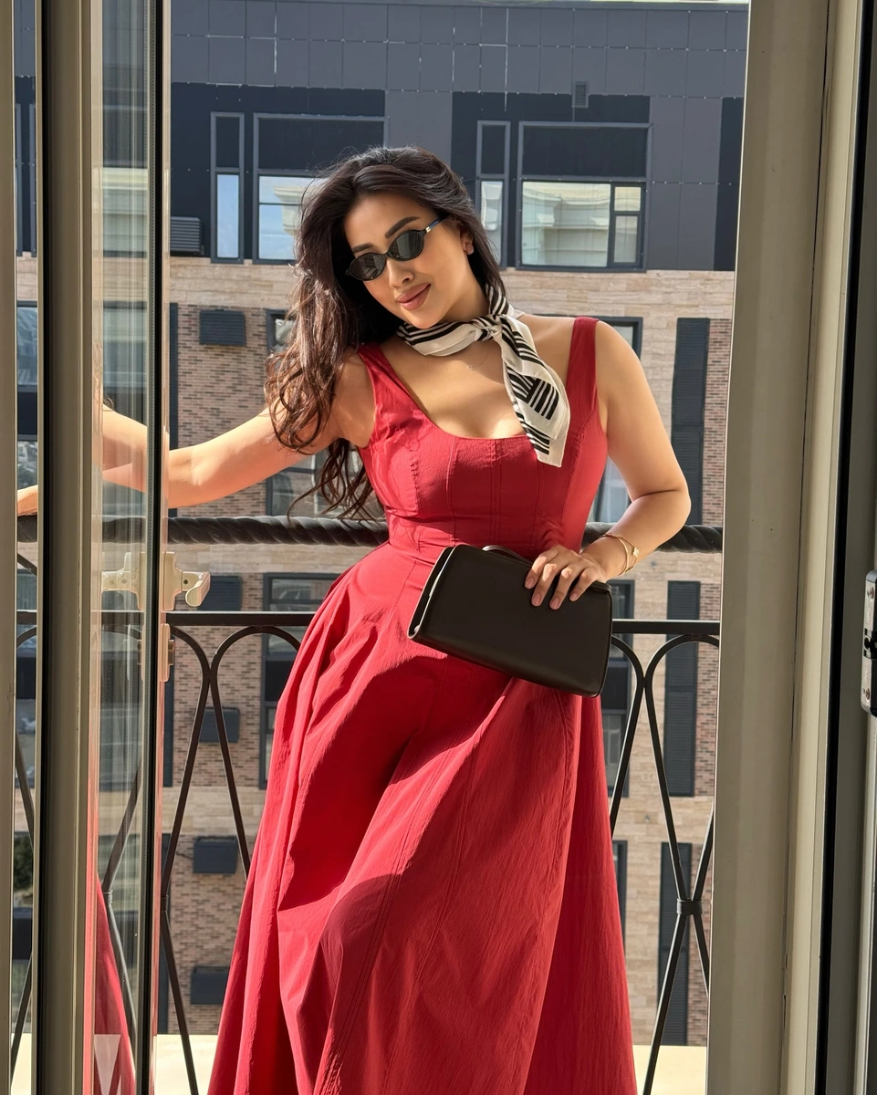 英迪拉 香港的应召女郎