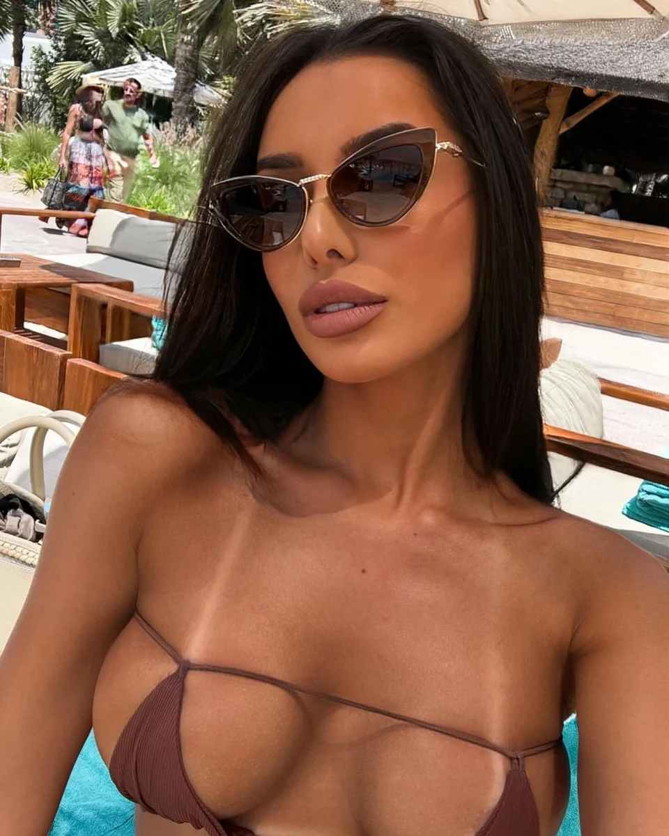 伊莎贝拉 香港的应召女郎