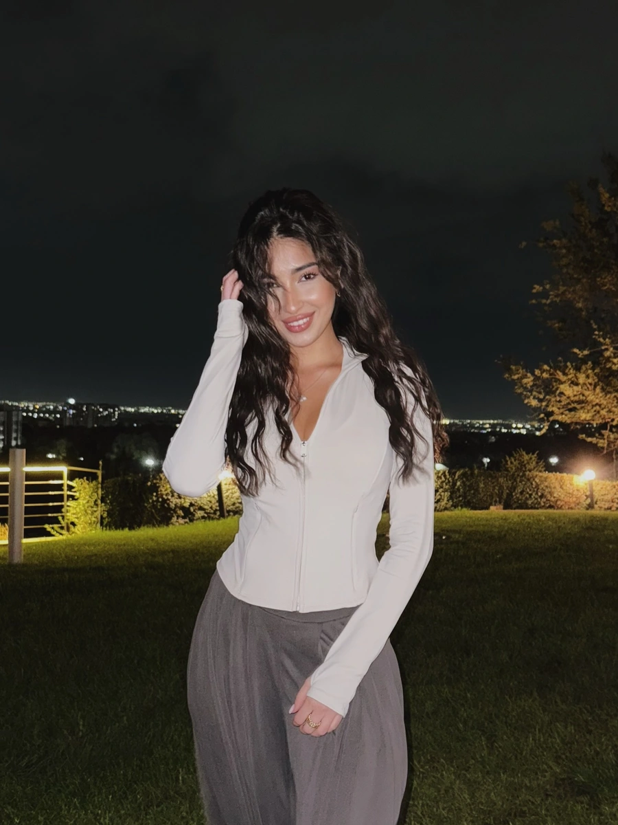 卡米莉亚 香港的应召女郎