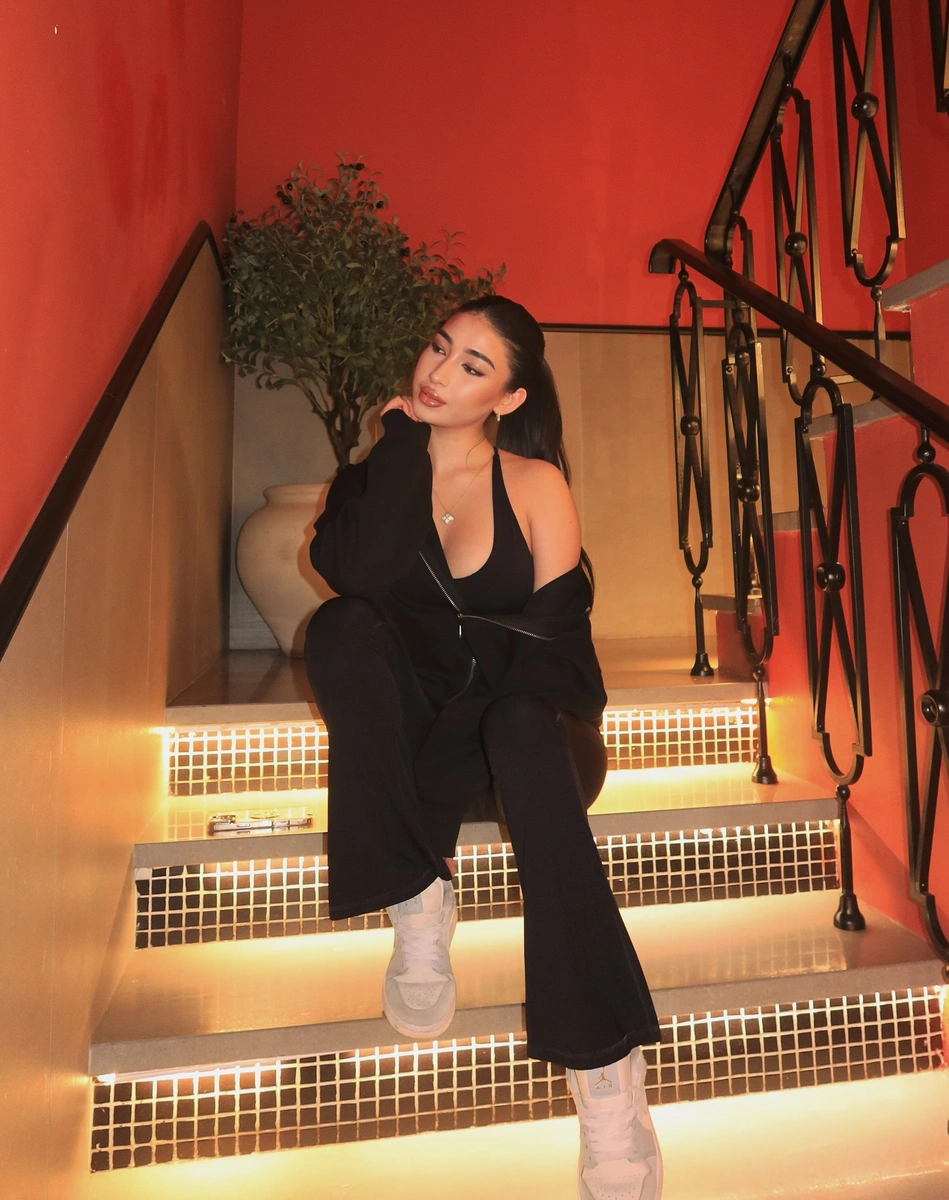 卡米莉亚 香港的应召女郎