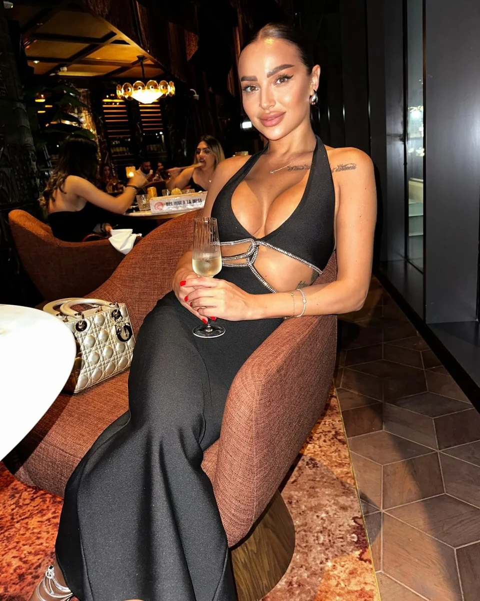 基拉 香港的应召女郎