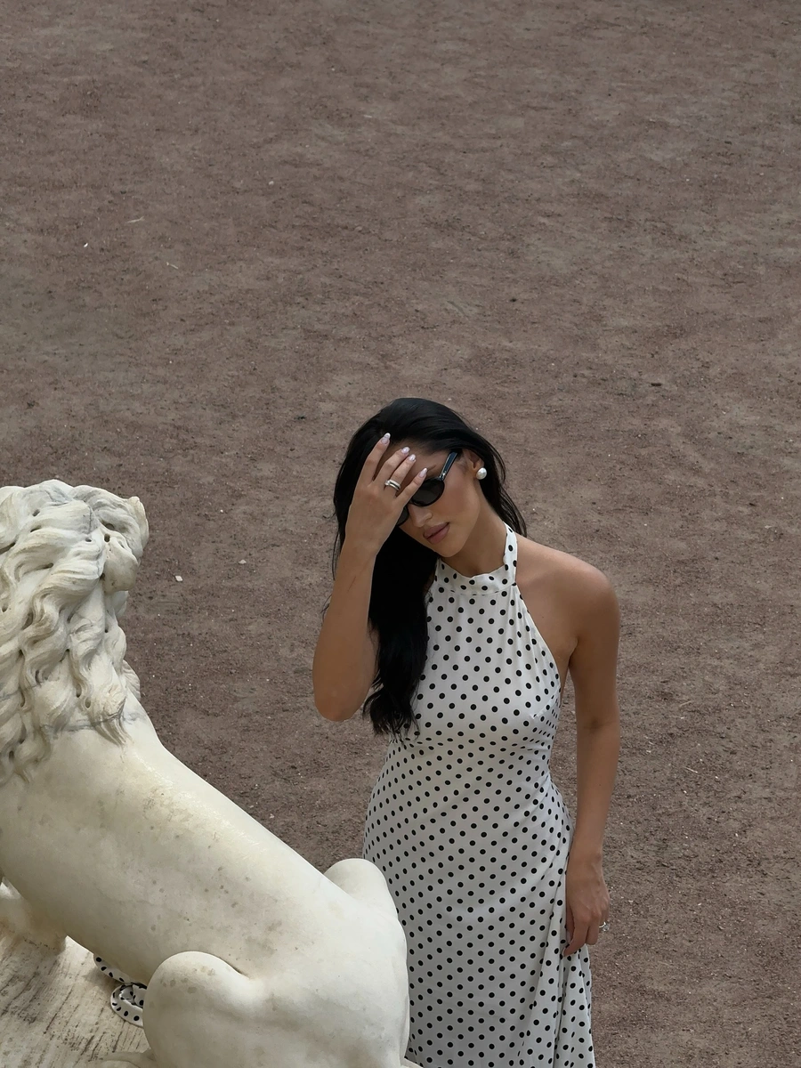 莱拉 香港的应召女郎