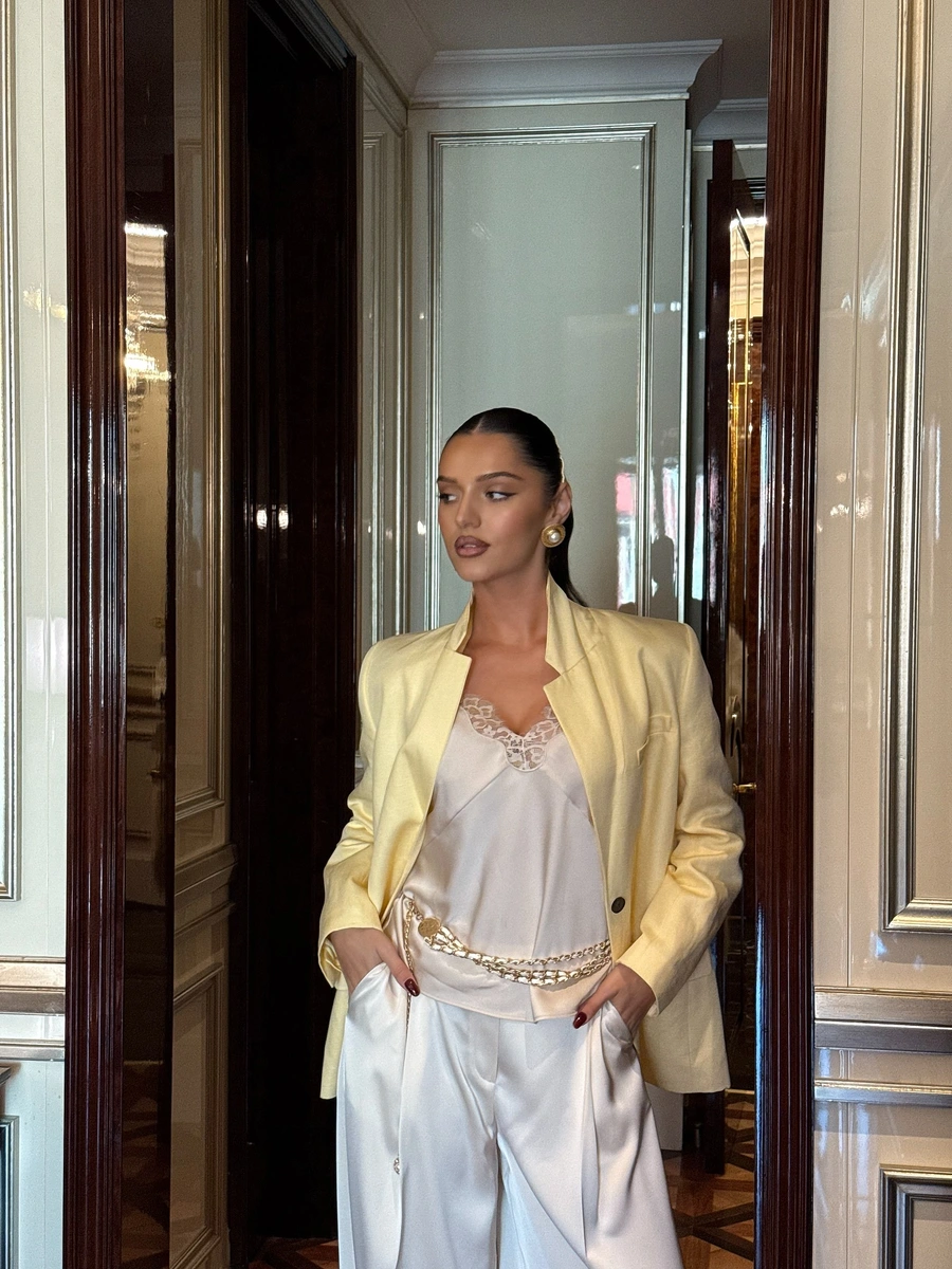 莱拉 香港的应召女郎