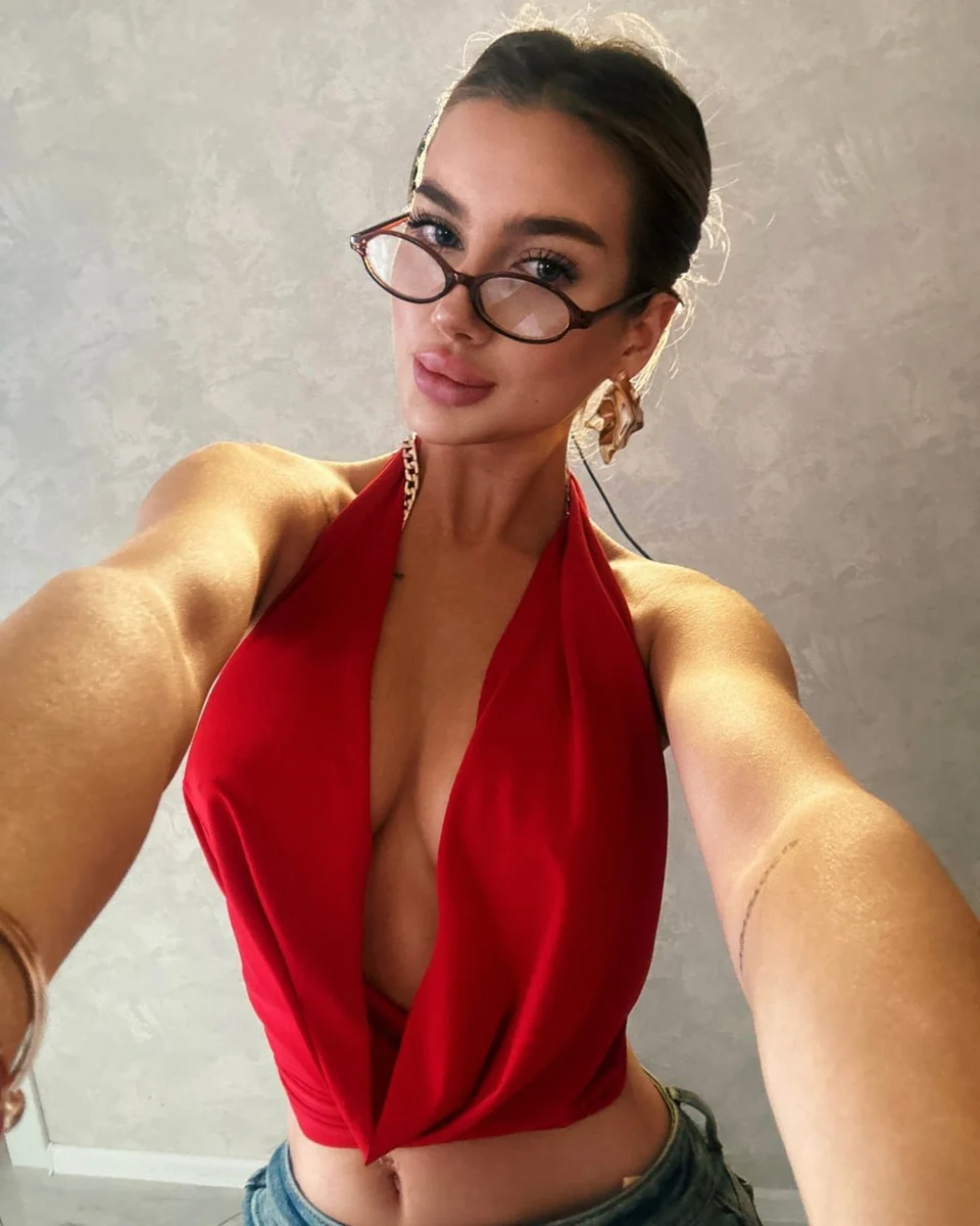 莱蒂西亚 香港的应召女郎