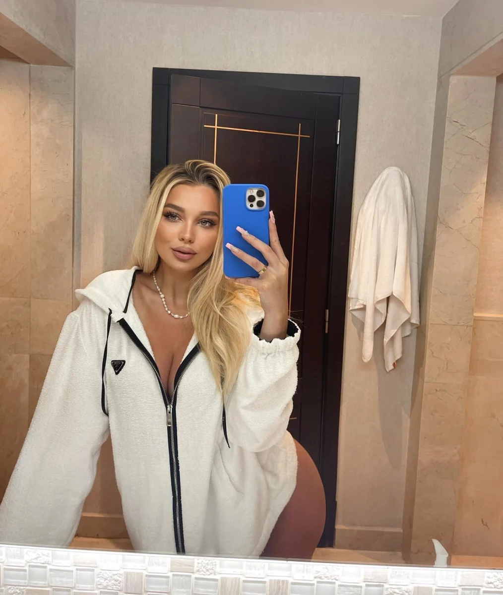 莉莉娅娜 香港的应召女郎