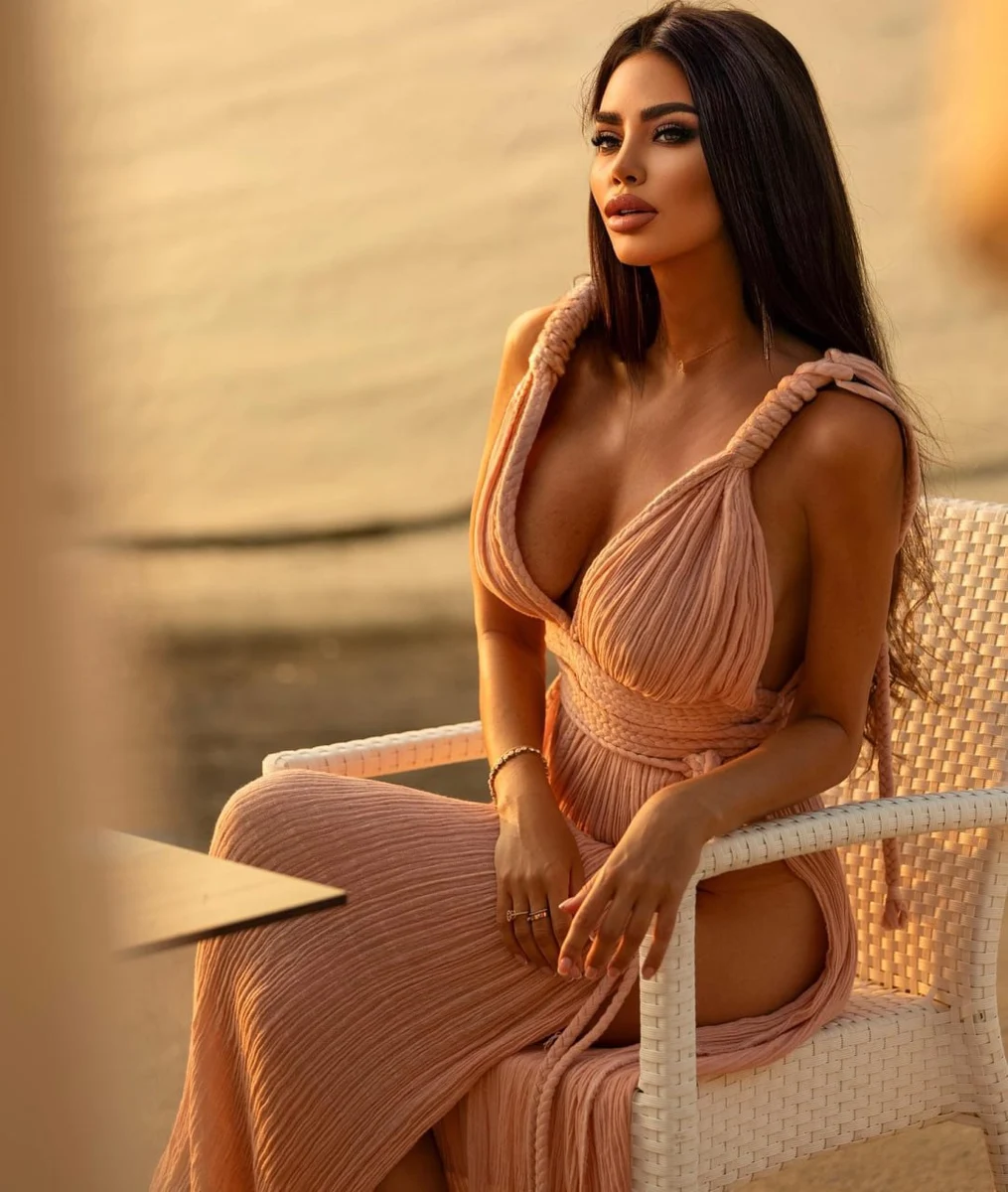 洛拉 香港的应召女郎