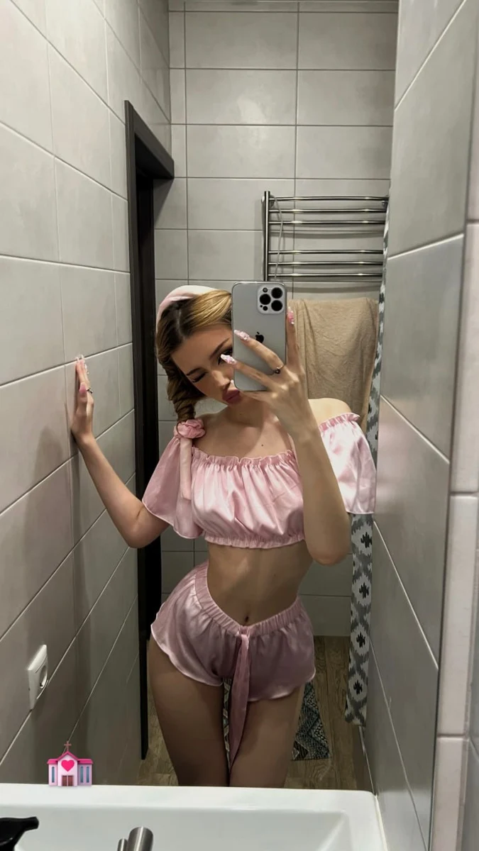 卢纳 香港的应召女郎