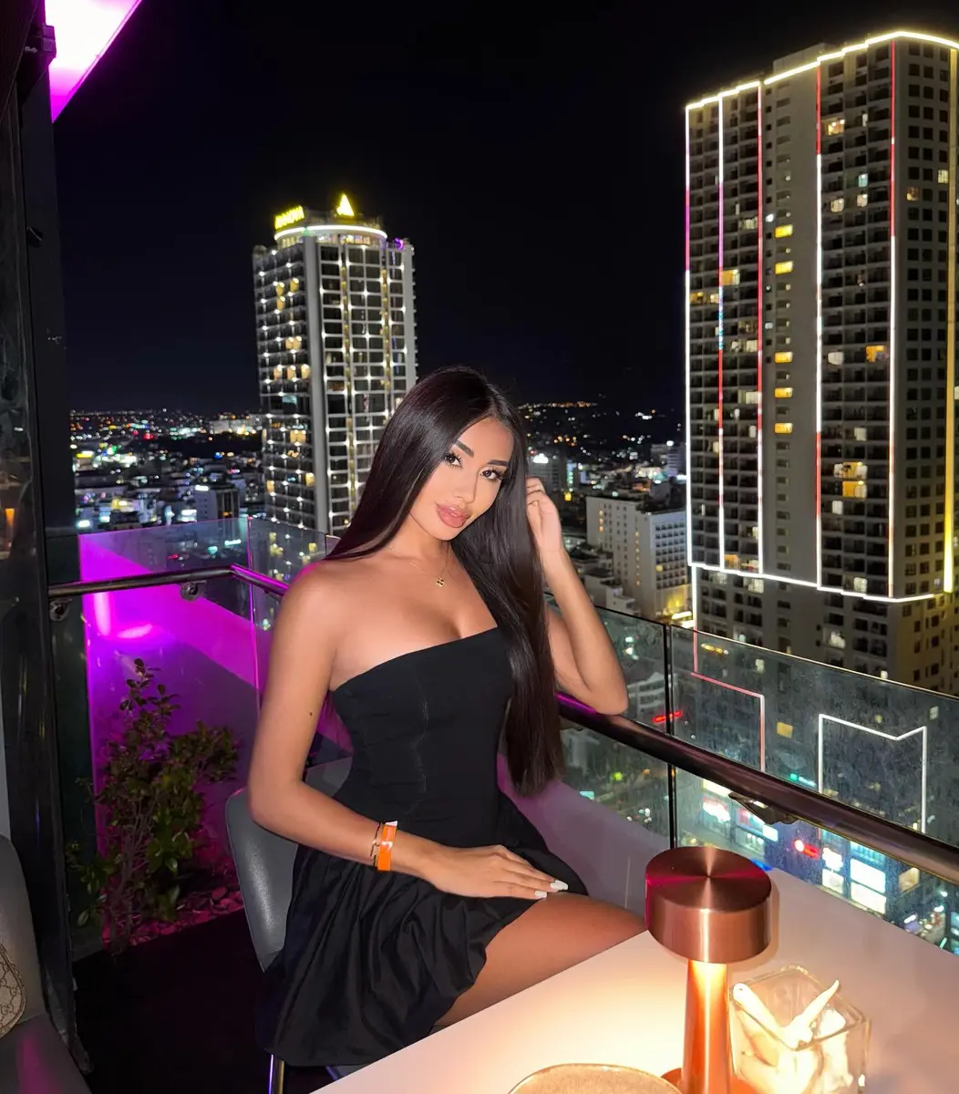 麦地那 香港的应召女郎