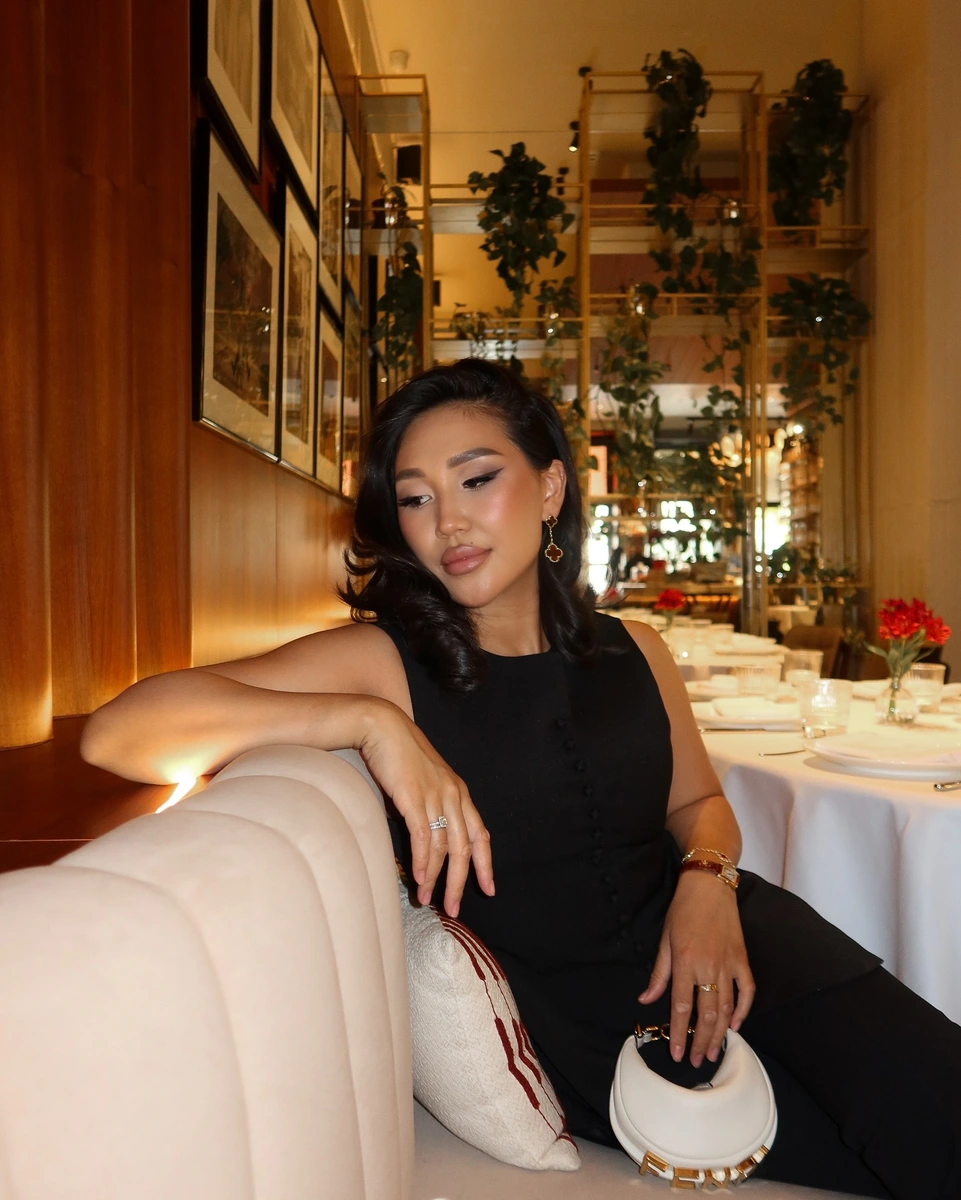 麦地那 香港的应召女郎