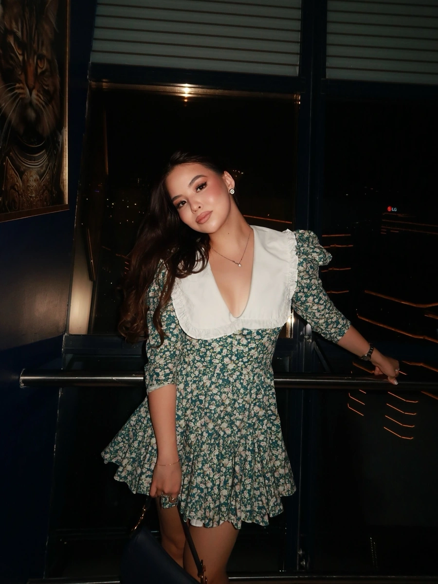 麦地那 香港的应召女郎