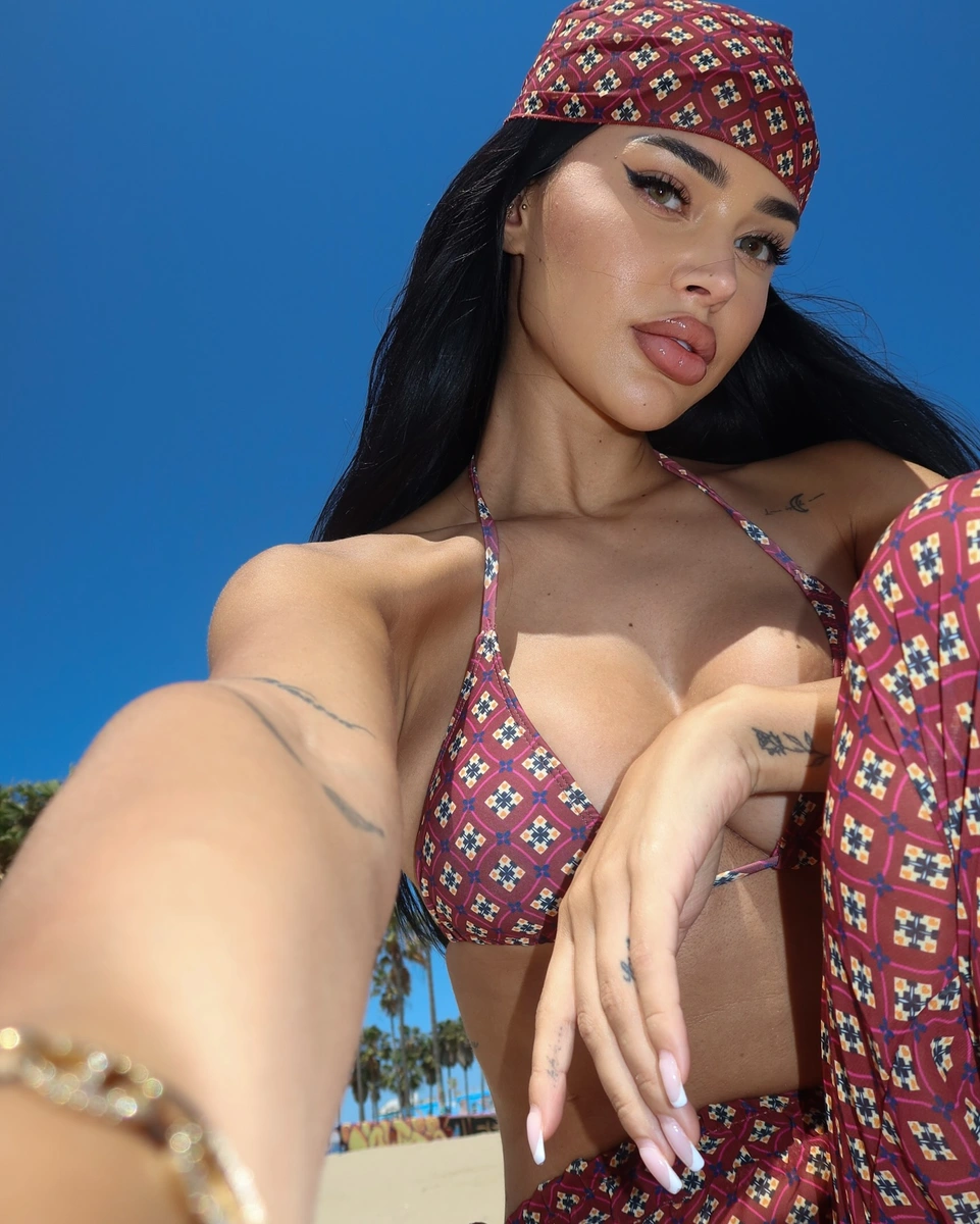 马利卡 香港的应召女郎