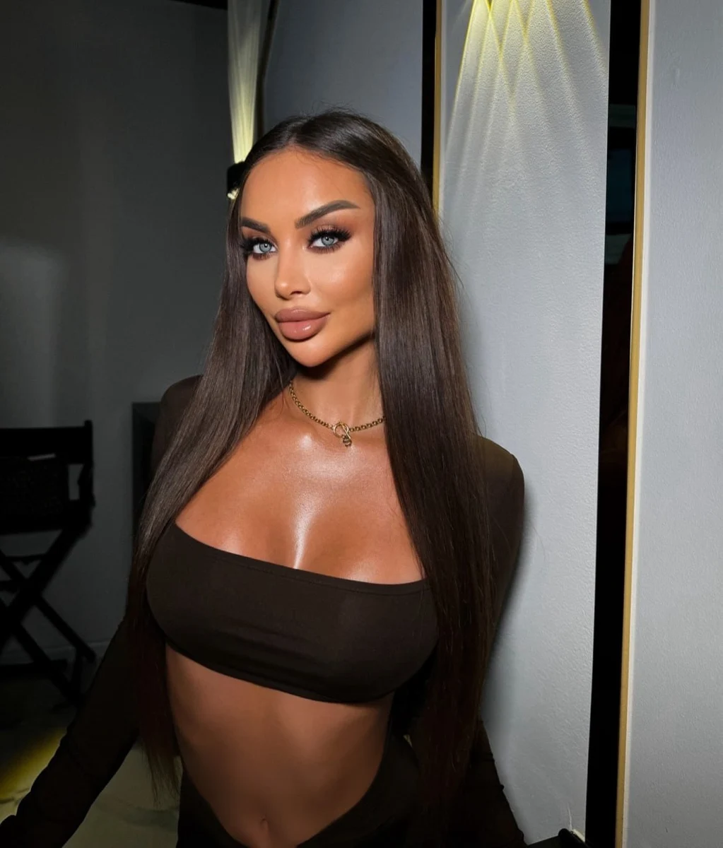 米拉 香港的应召女郎