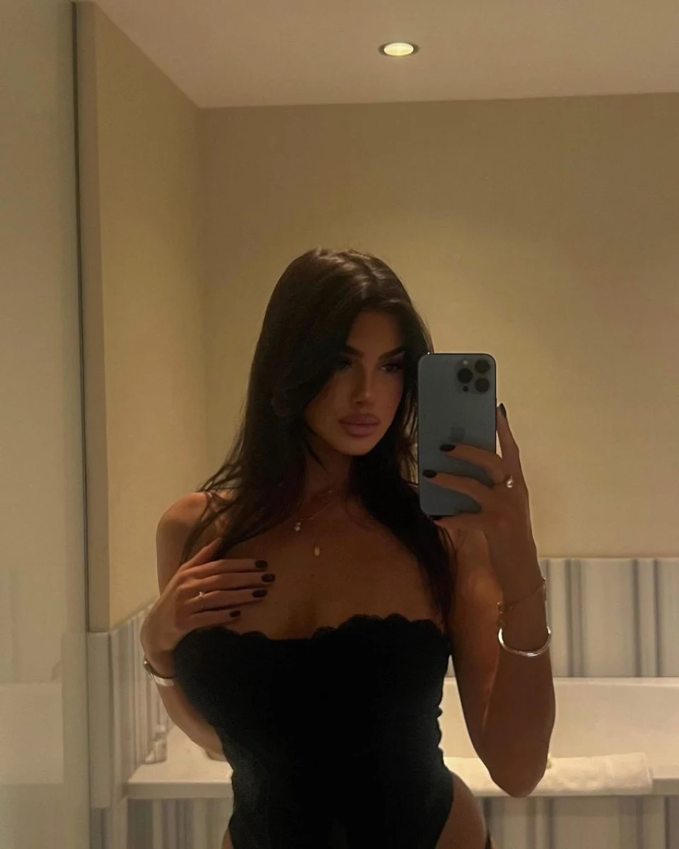 米拉贝拉 香港的应召女郎