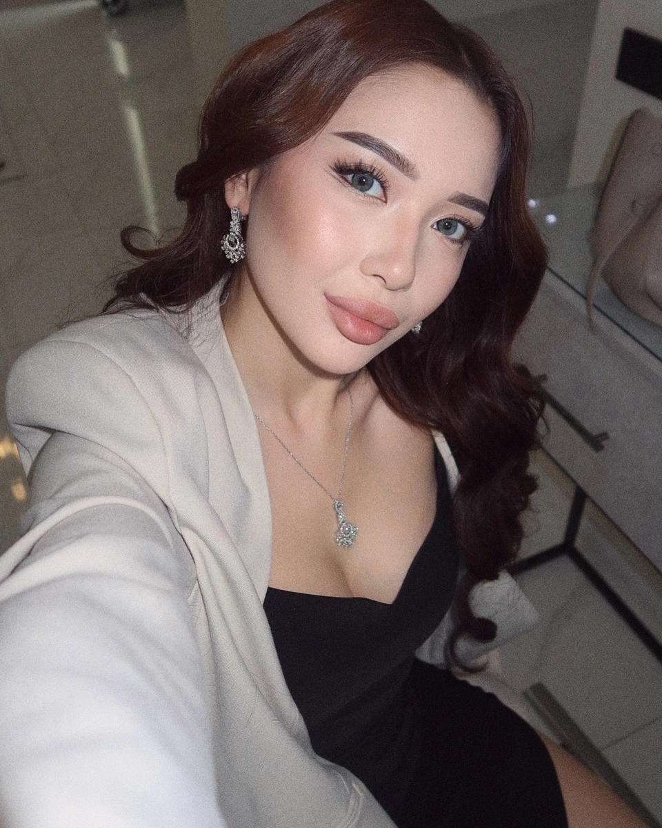 纳兹姆 香港的应召女郎