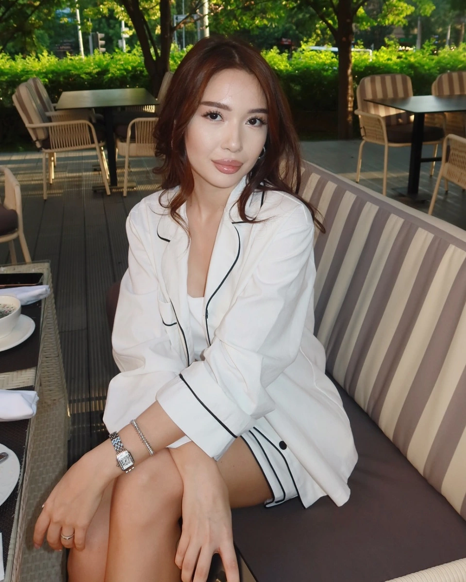 纳兹姆 香港的应召女郎