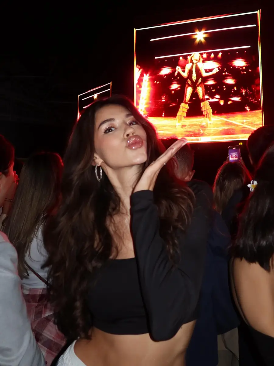 Nurganym 香港的应召女郎