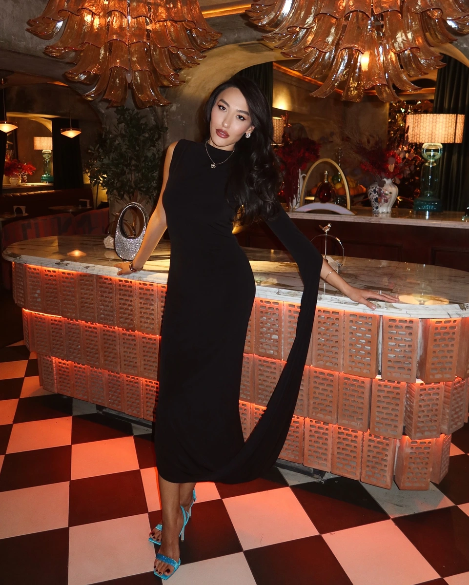 努尔古尔 香港的应召女郎