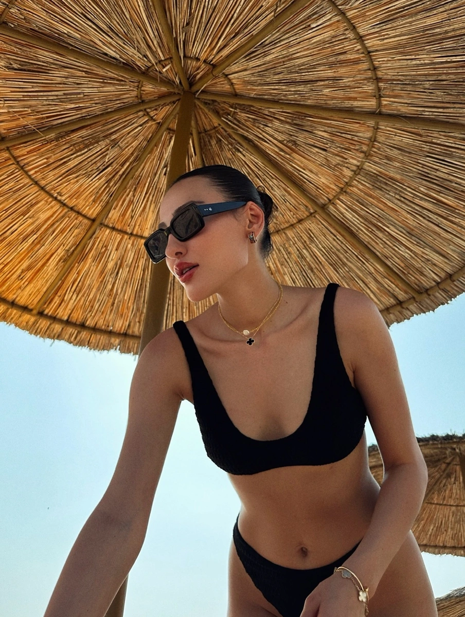 努尔古尔 香港的应召女郎