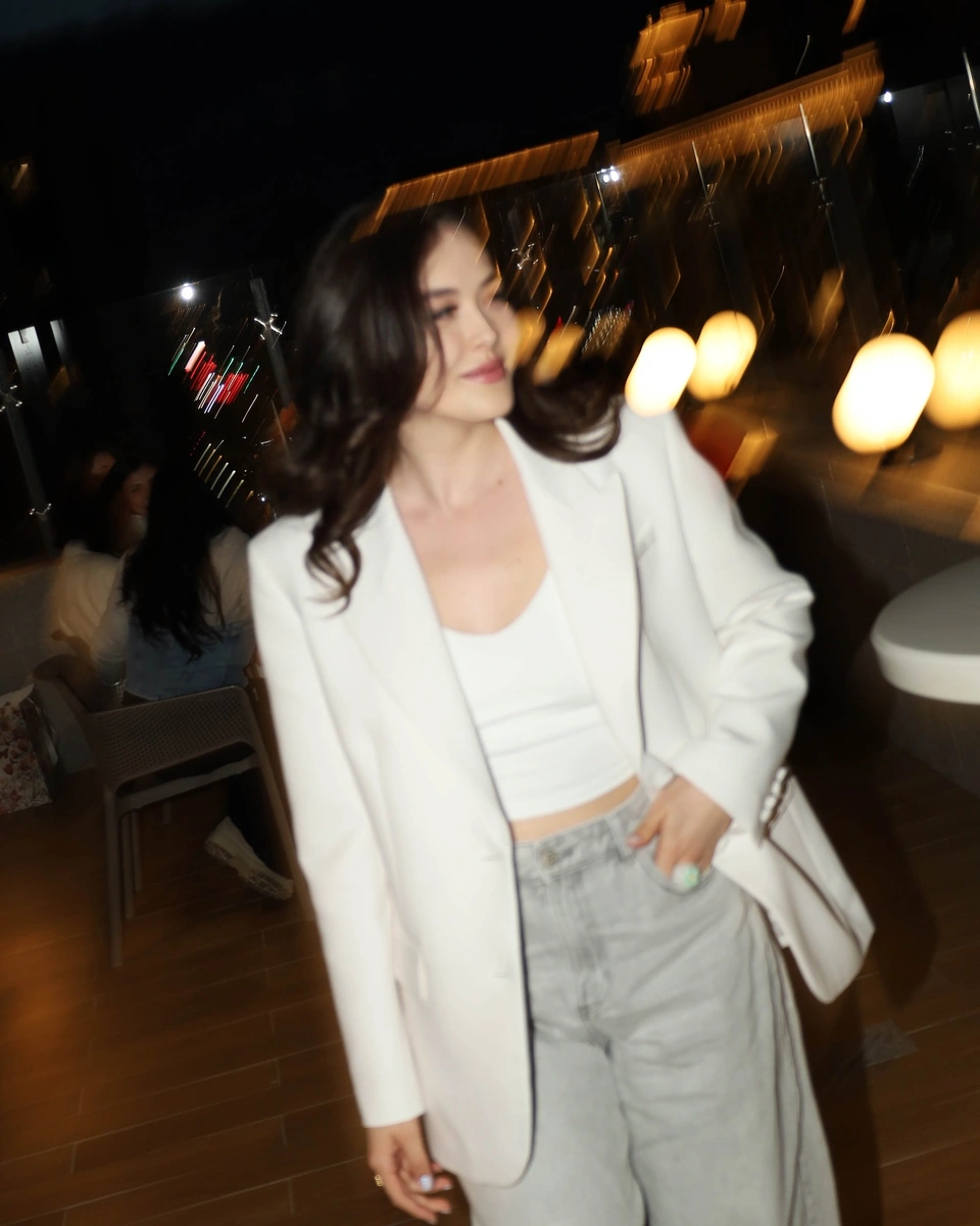 Nursaule 香港的应召女郎