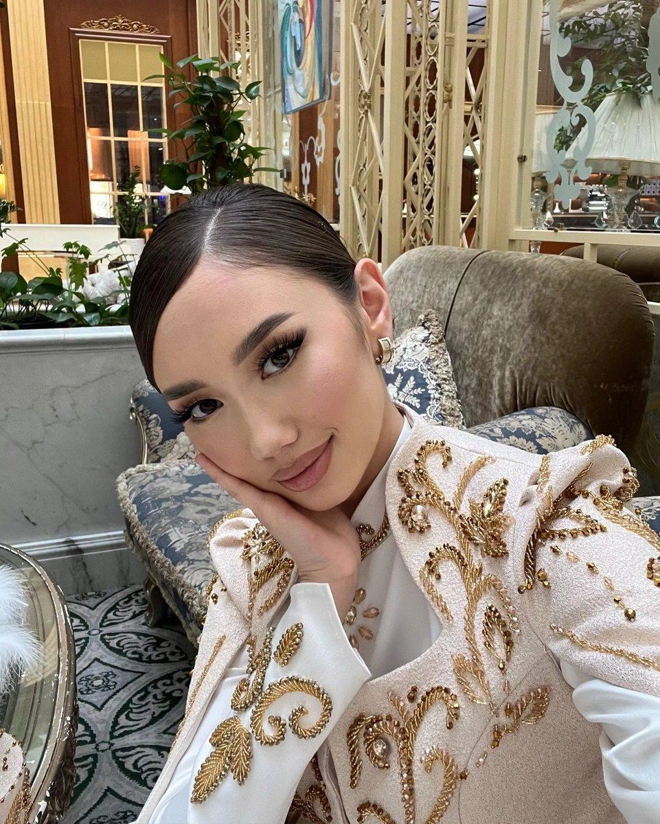 萨马尔 香港的应召女郎