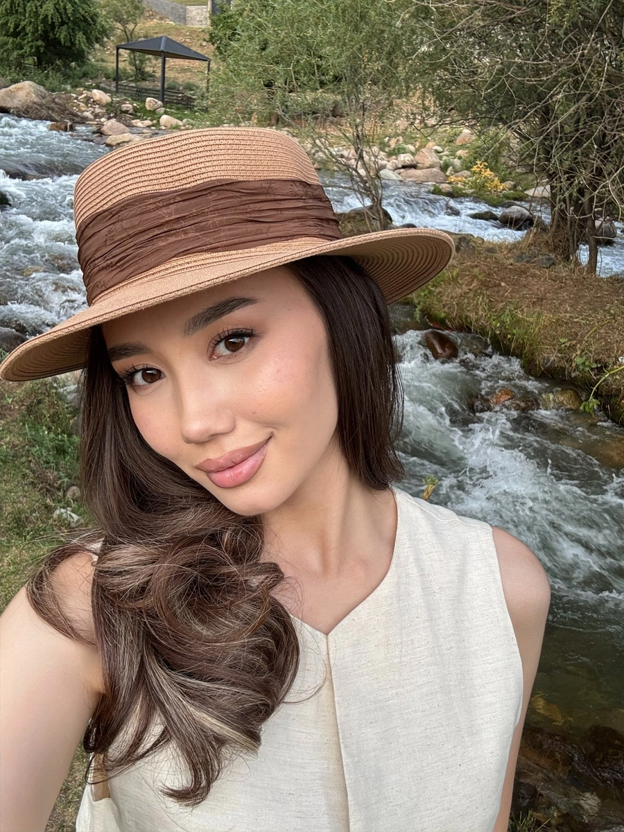 萨马尔 香港的应召女郎